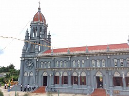 Nhà thờ trên đảo Cô Tô