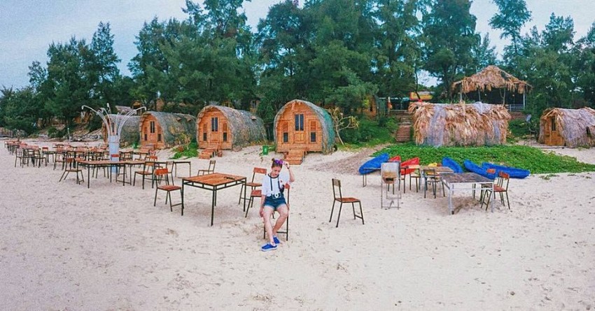 Bãi biển Hồng Vàn: Lãng mạn trong từng khoảnh khắc Bãi biển Hồng Vàn: Lãng mạn trong từng khoảnh khắc