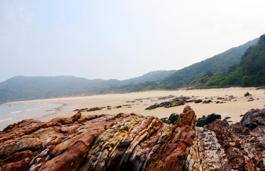 Vụng Ba Châu – Vẻ hoang sơ làm mê đắm lòng người Vụng Ba Châu – Vẻ hoang sơ làm mê đắm lòng người